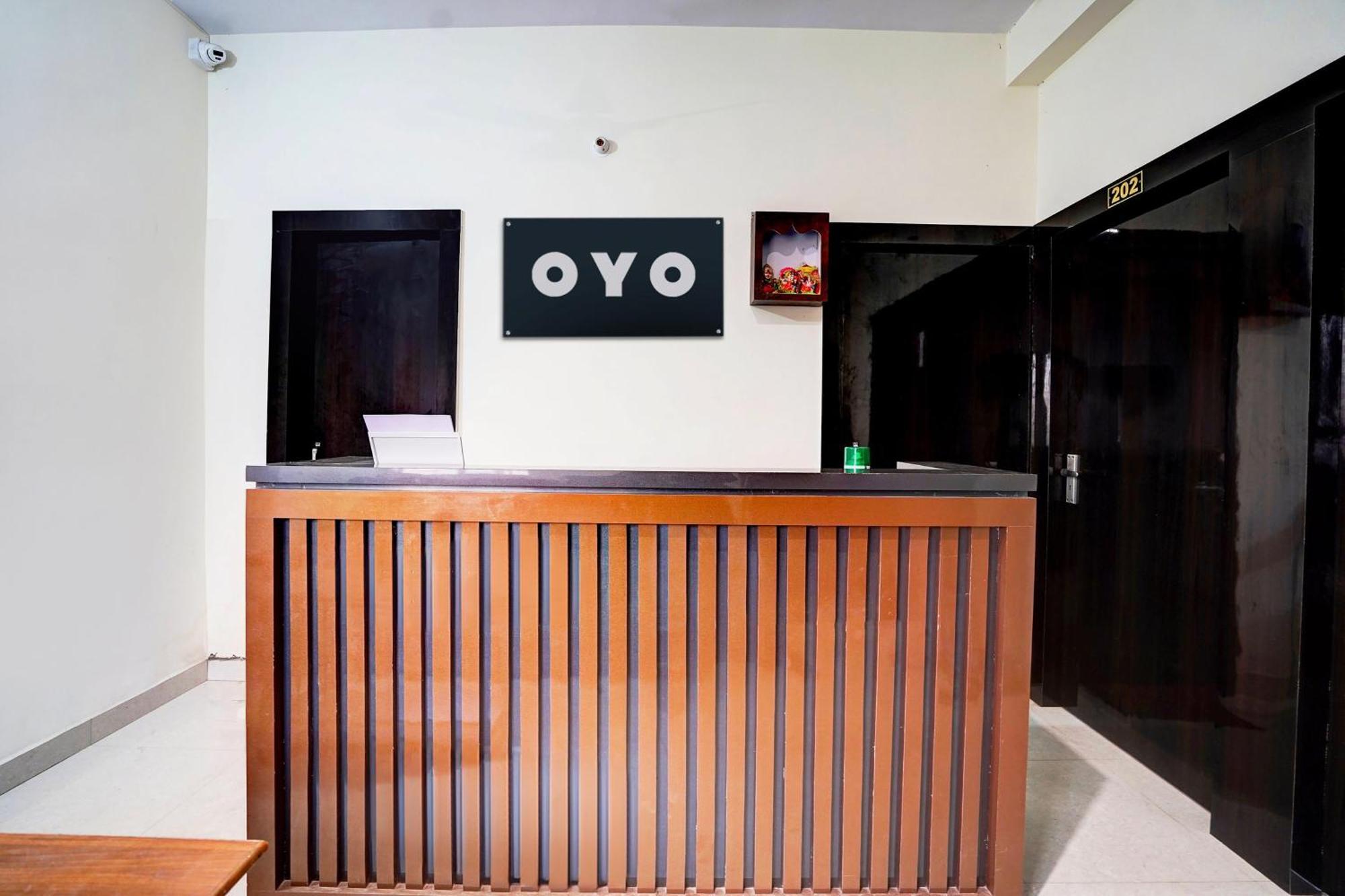 Hotel O The Crown Inn Danapur Exterior photo